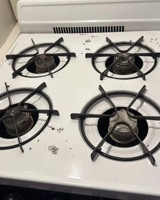 The same stovetop after cleaning by Katy Home Improvement